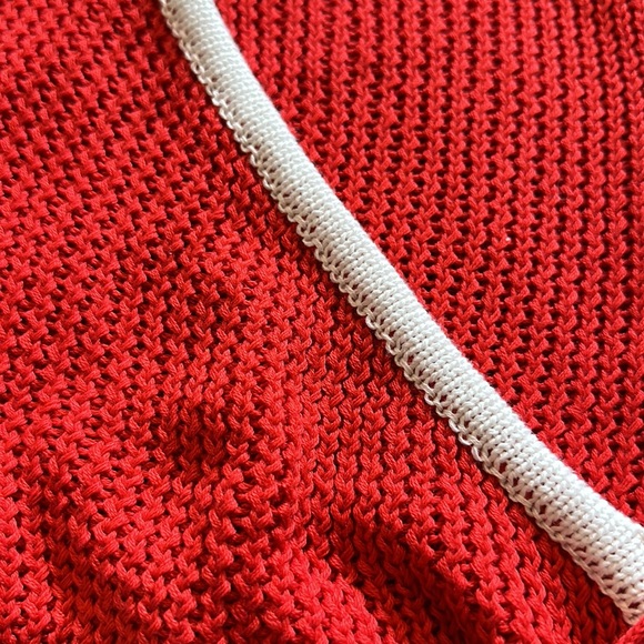 Halter Top - Picture 3 of 6